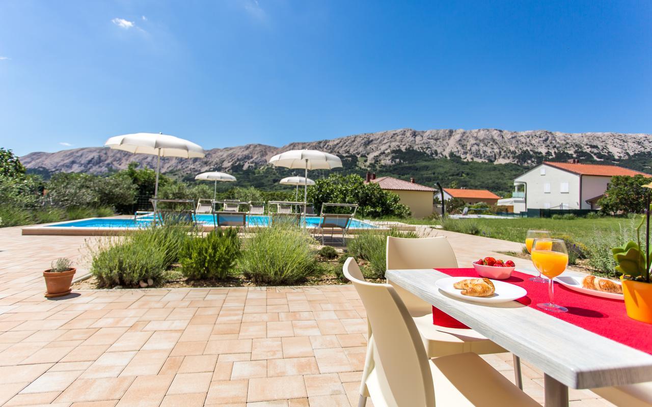 Apartments Viktorija 2 Baška Eksteriør billede