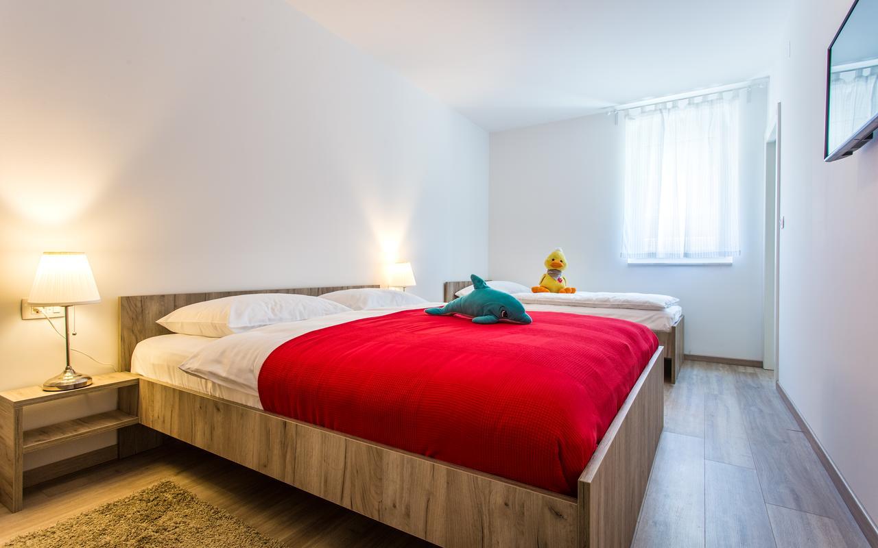 Apartments Viktorija 2 Baška Eksteriør billede