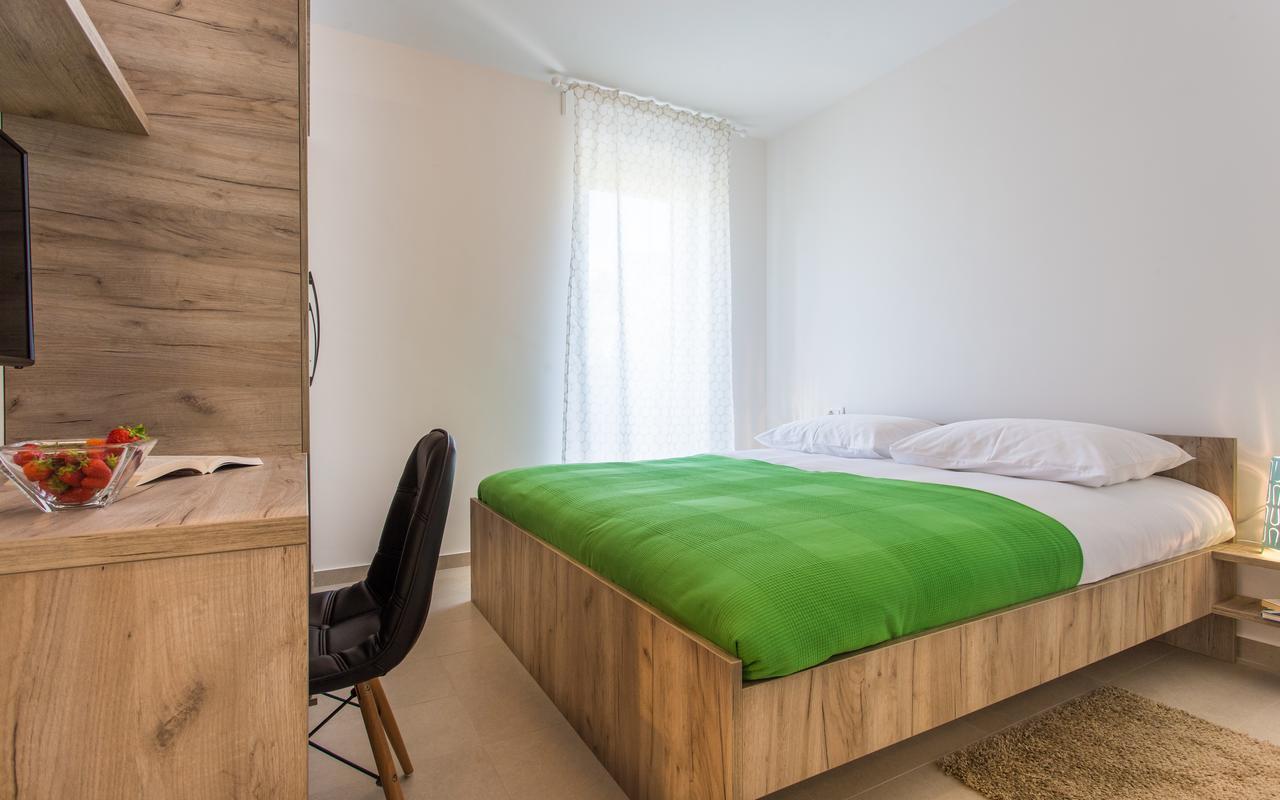 Apartments Viktorija 2 Baška Eksteriør billede
