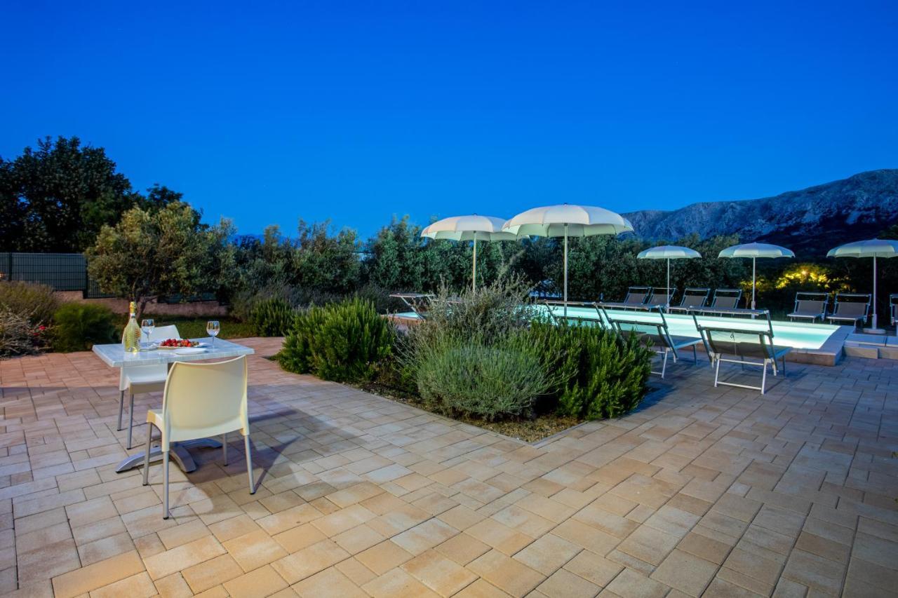 Apartments Viktorija 2 Baška Eksteriør billede