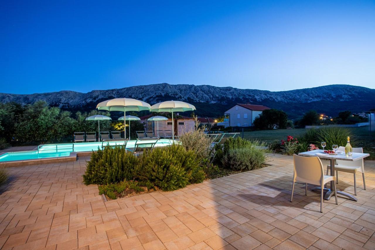 Apartments Viktorija 2 Baška Eksteriør billede