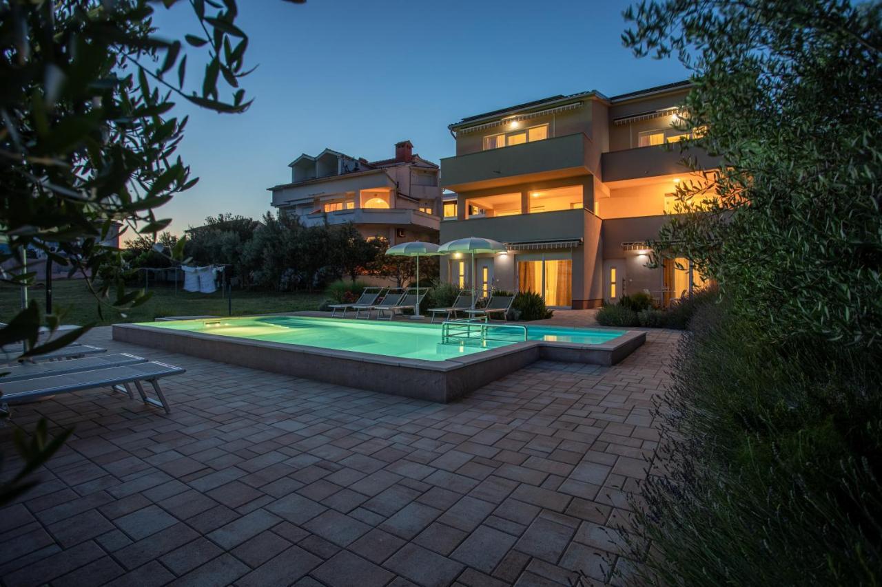 Apartments Viktorija 2 Baška Eksteriør billede